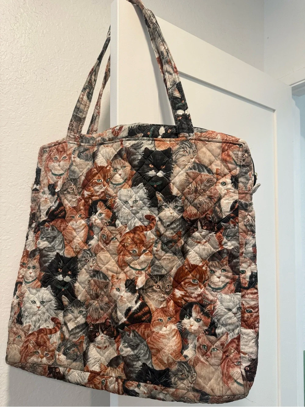 Vintage Quilted Cat Print Tote Bag - Multi-Colored